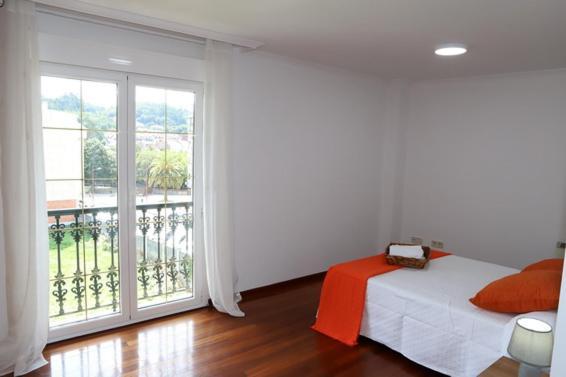 Apartamento Carrera Apartment Caldas De Reis Exterior photo