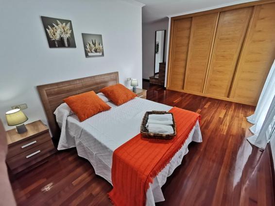 Apartamento Carrera Apartment Caldas De Reis Exterior photo
